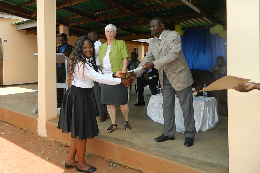 Awarding of certificates to graduating teachers